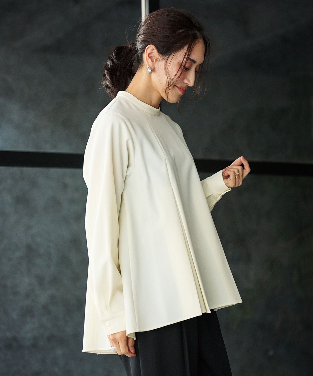 #Newans 〈亀恭子さんコラボ〉パネルタックAラインブラウス 