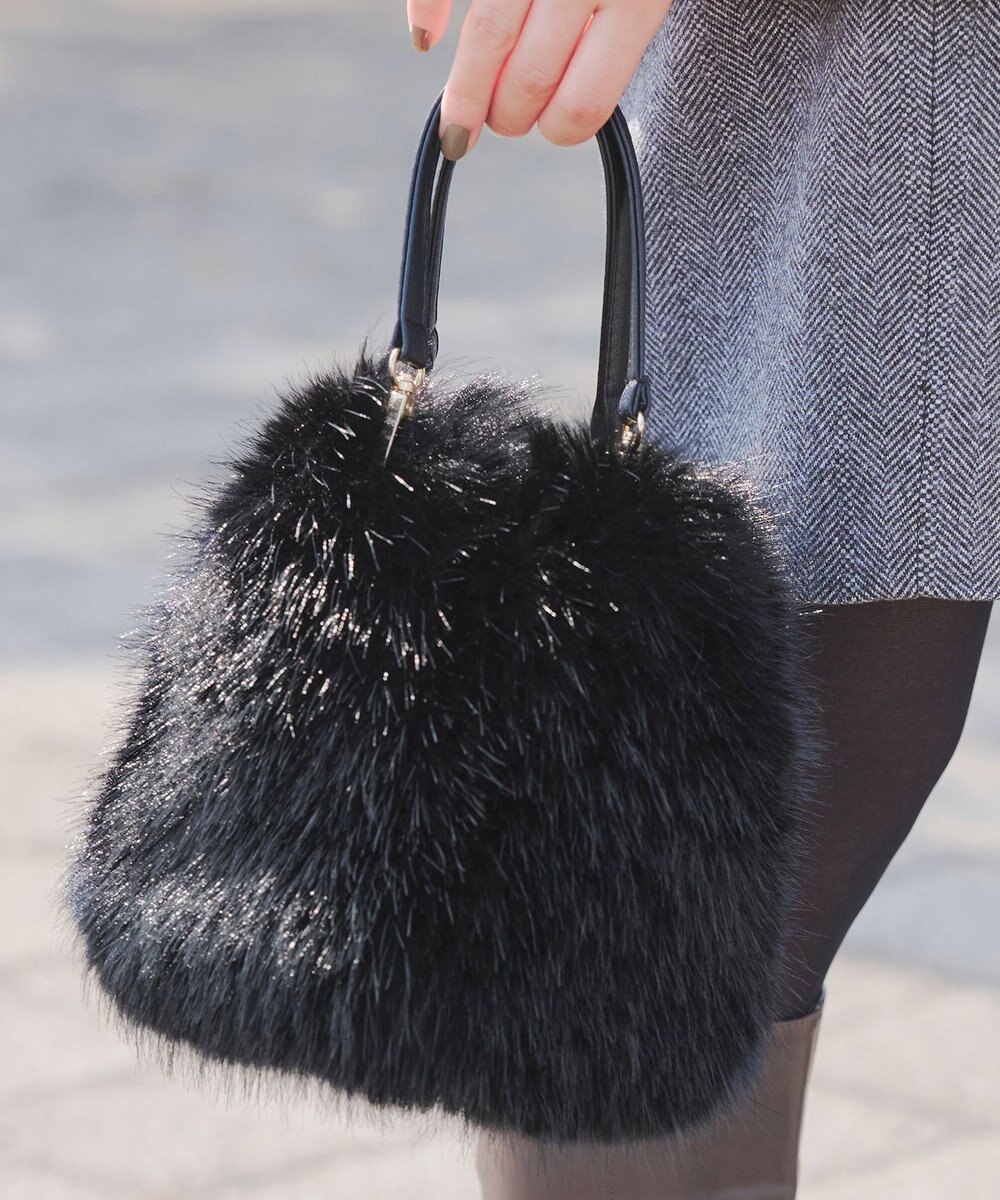 Tiaclasse フェイクファー巾着バック 