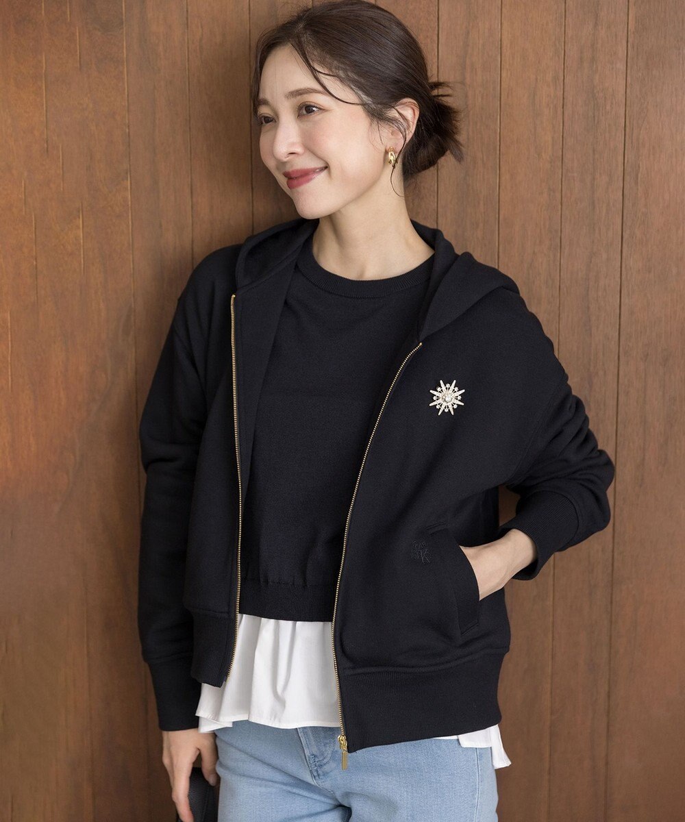 組曲 ロゴ刺繍入り裏毛パーカー 