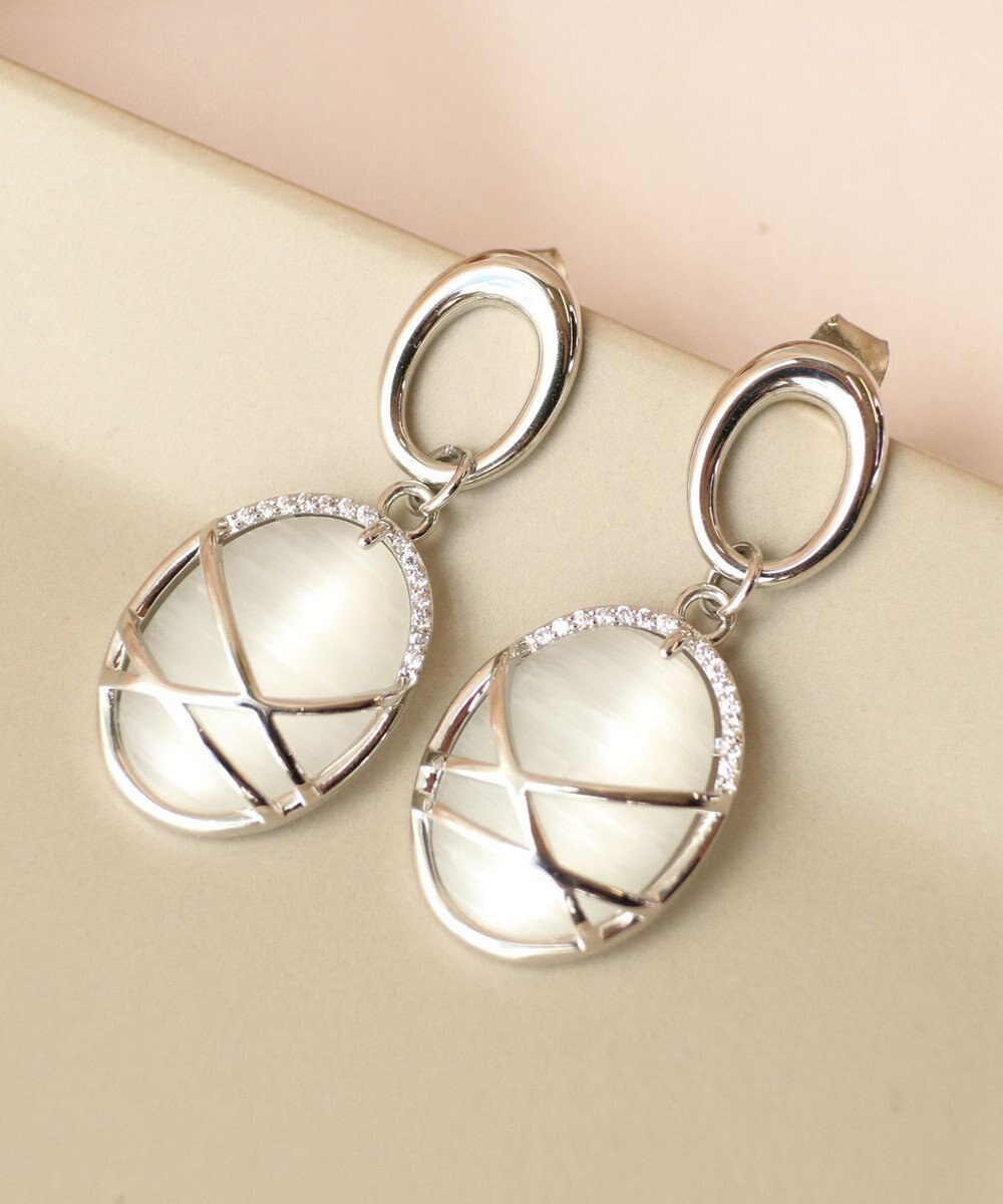 Tiaclasse 【金属アレルギー対応】 天然石クリスタルオーバルピアス 