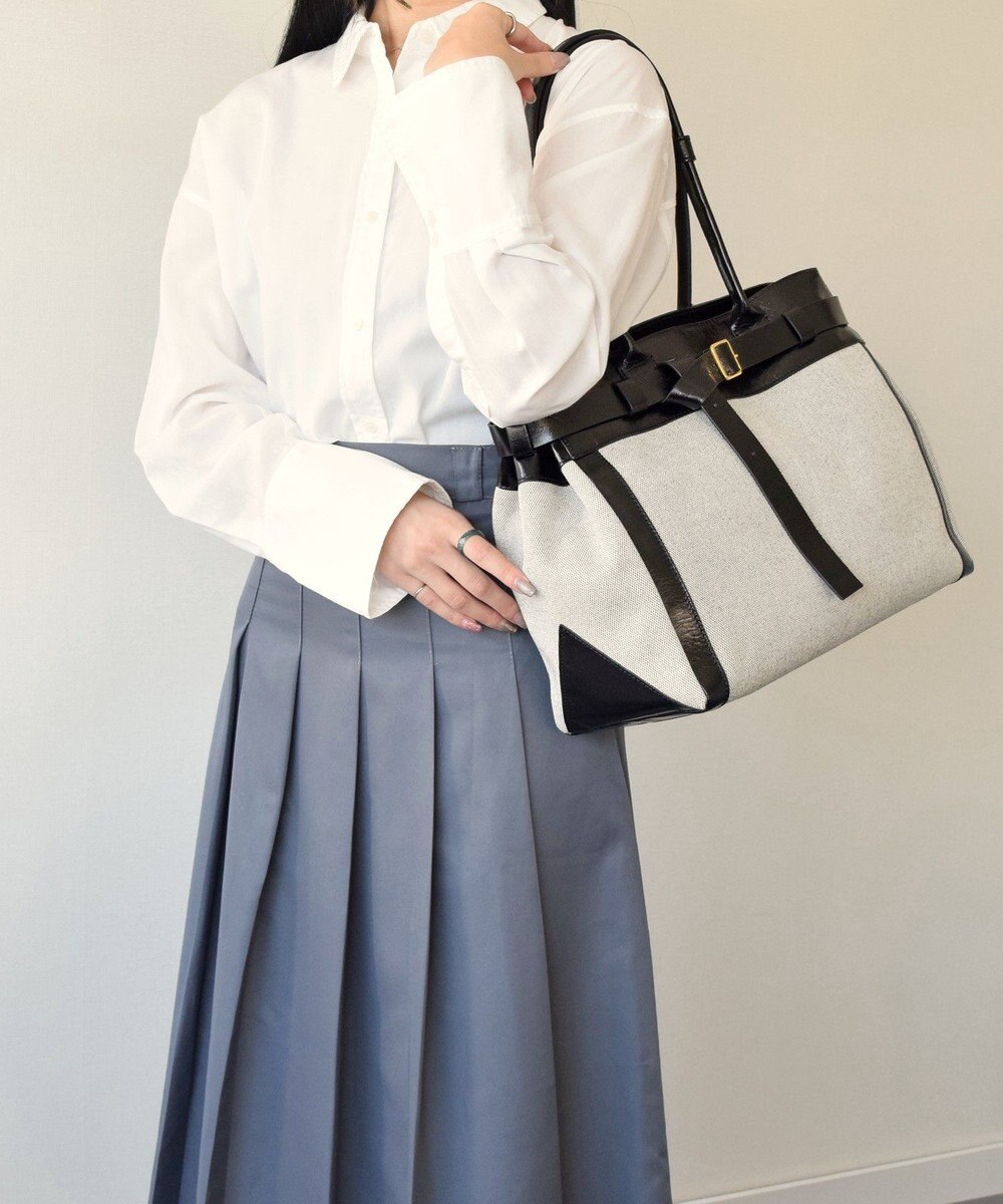 INTER-CHAUSSURES 【CHRISTIAN VILLA】レザーハンドルキャンバストート 