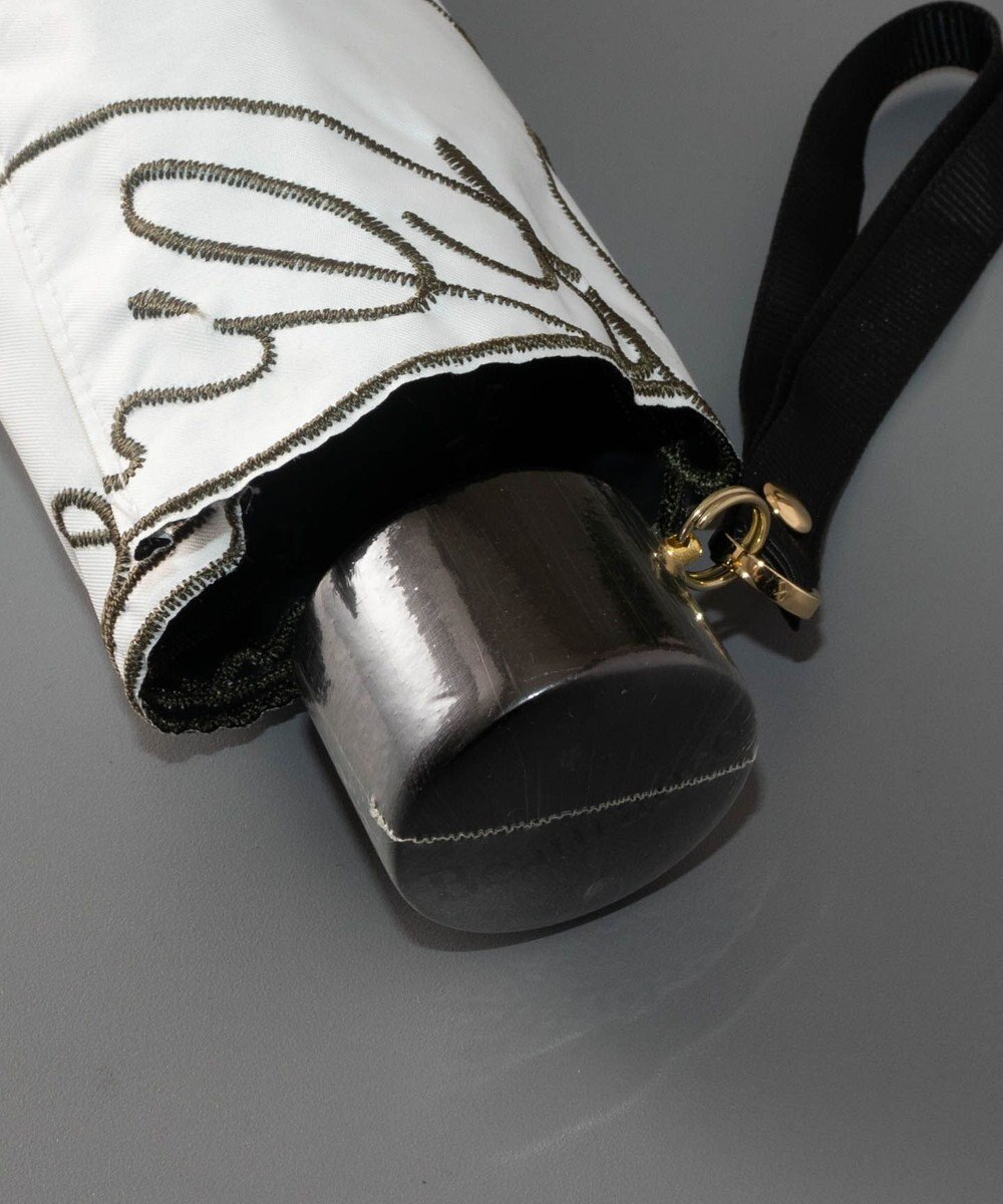 AURORA テレビで紹介！Beaurance ビューランス カリグラフィー刺しゅう柄 晴雨兼用パラソル (折りたたみ) 