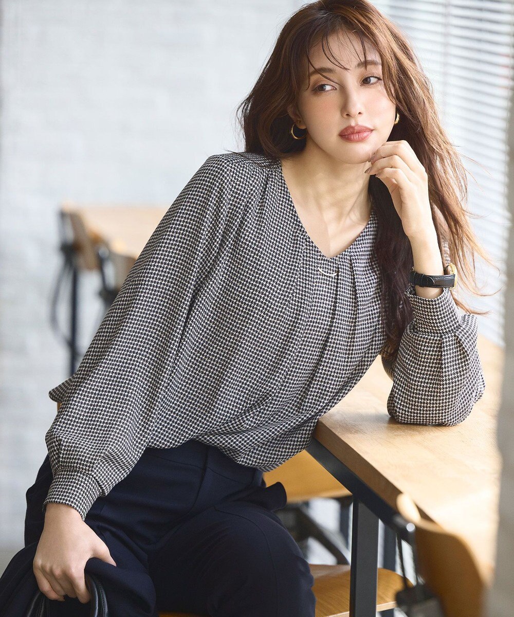 ANY SIS 【WEB限定】エニポカシリーズVネック ブラウス 