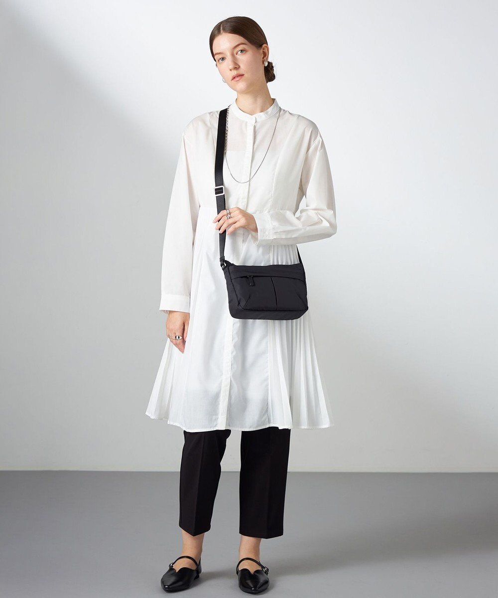 Y'SACCS ナイロンタフタポシェット 