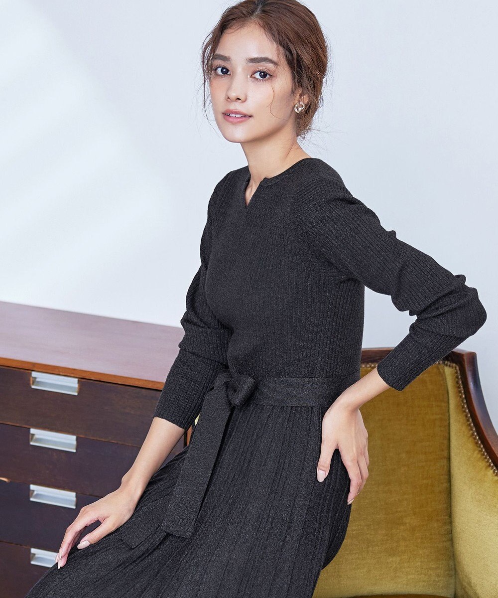 Tiaclasse 【洗える】プリーツ編みラメニットフレアワンピース 