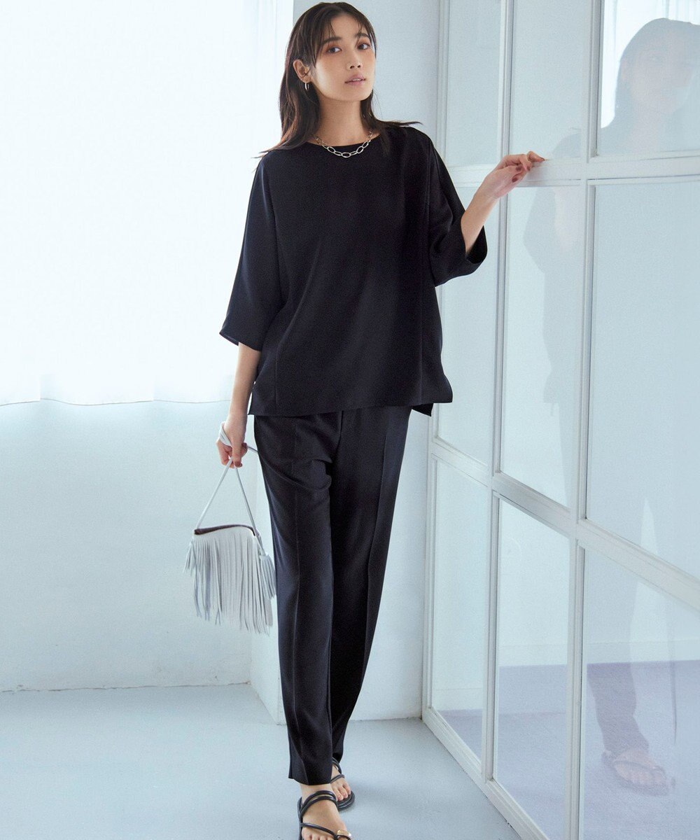 23区 【Oggi7月号掲載/吸水速乾/接触冷感/UVカット】ストレッチジョーゼット テーパード パンツ 