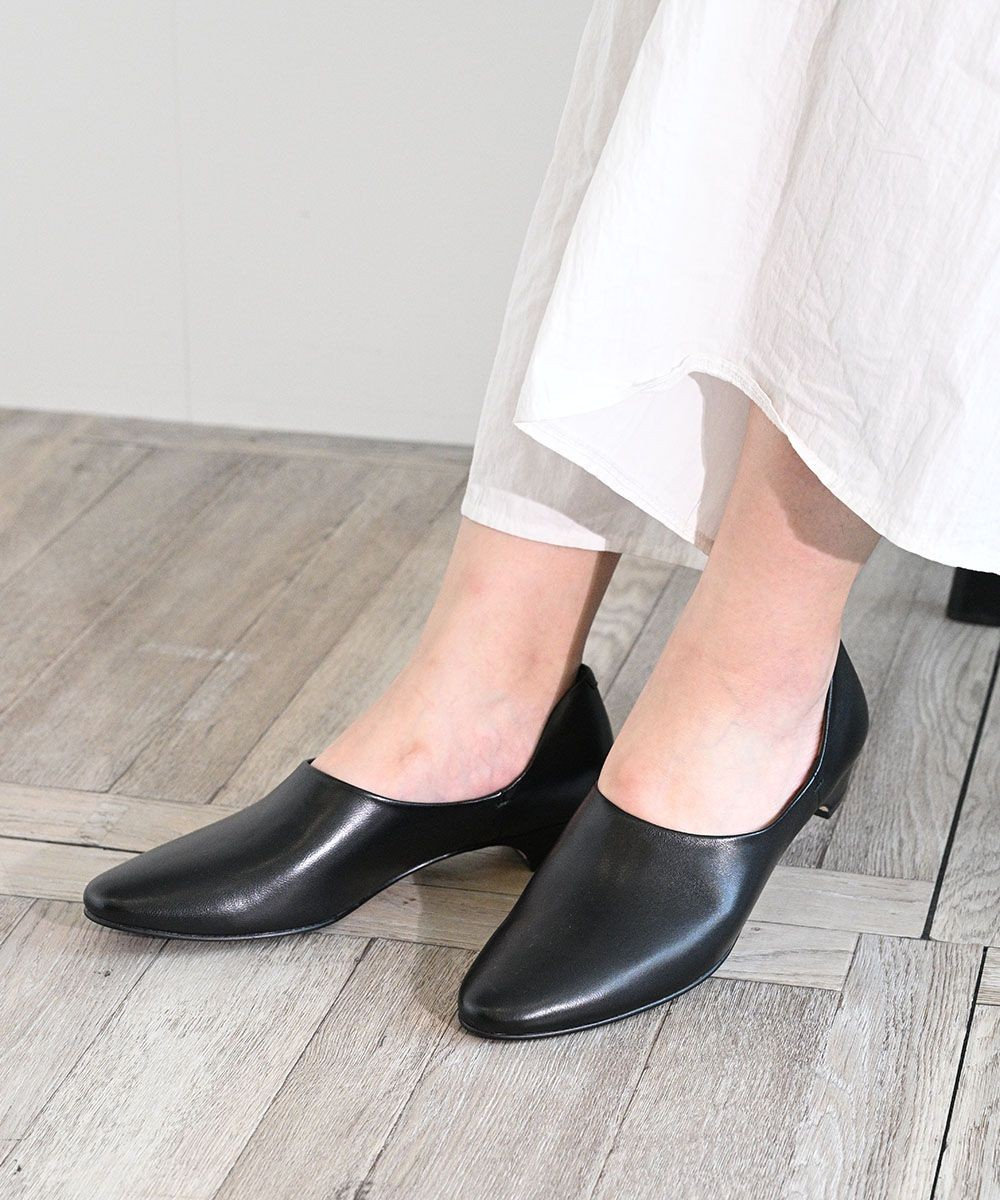 APOM 本革カバードパンプス 25 