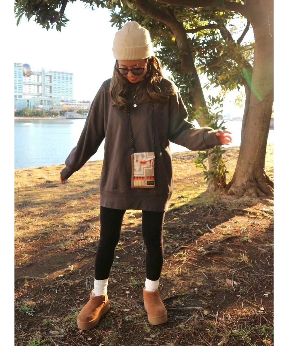 Green Parks バックロゴプリントスウェット 