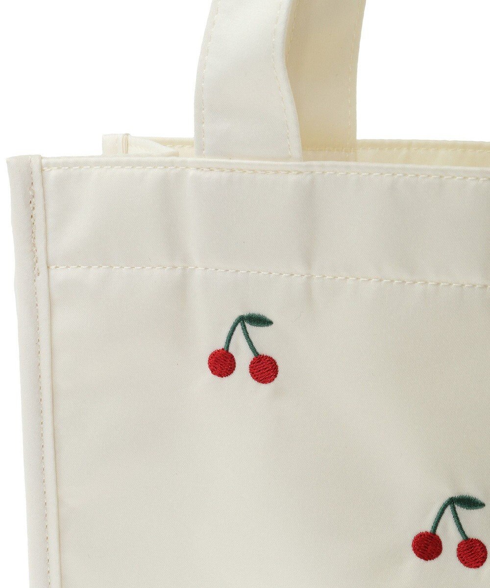 Maison de FLEUR チェリー刺繍パイピングスクエアトートバッグ 