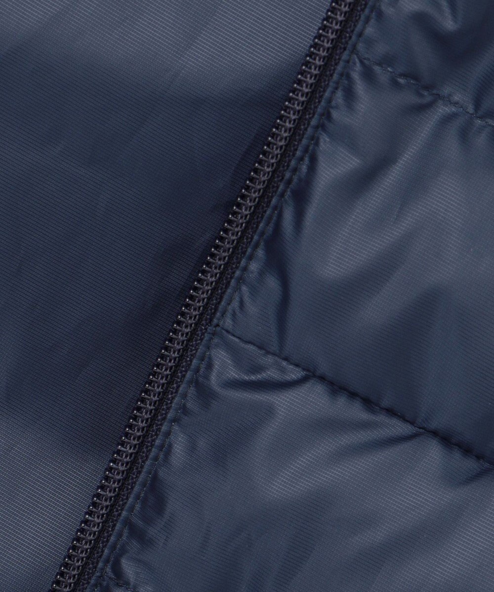 23区GOLF 【WOMEN】ライトダウンベスト 軽量で動きやすい 見た目すっきり毛羽立たない薄手仕様 