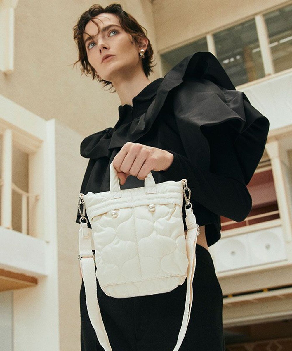 SMALL HELMET BAG/オフホワイトキルト / LeSportsac | ファッション ...