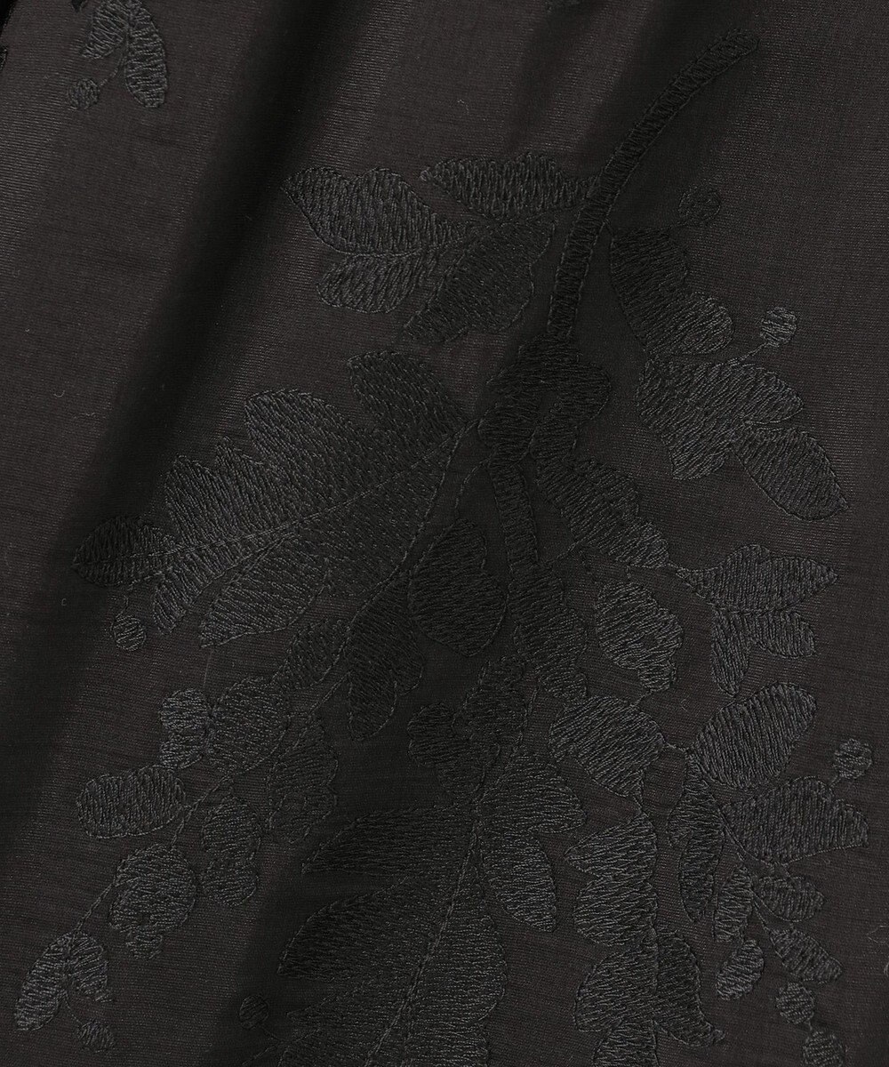 UNFILO 【ウエストゴム】ボタニカル エンブロイダリー パンツ 