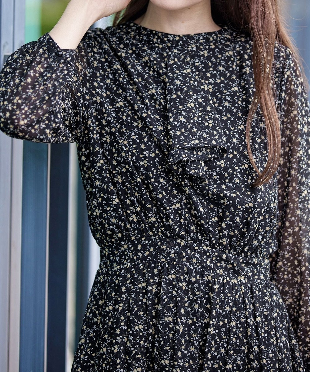 Tiaclasse L 【新色追加・洗える】花柄フリルドレープワンピース 