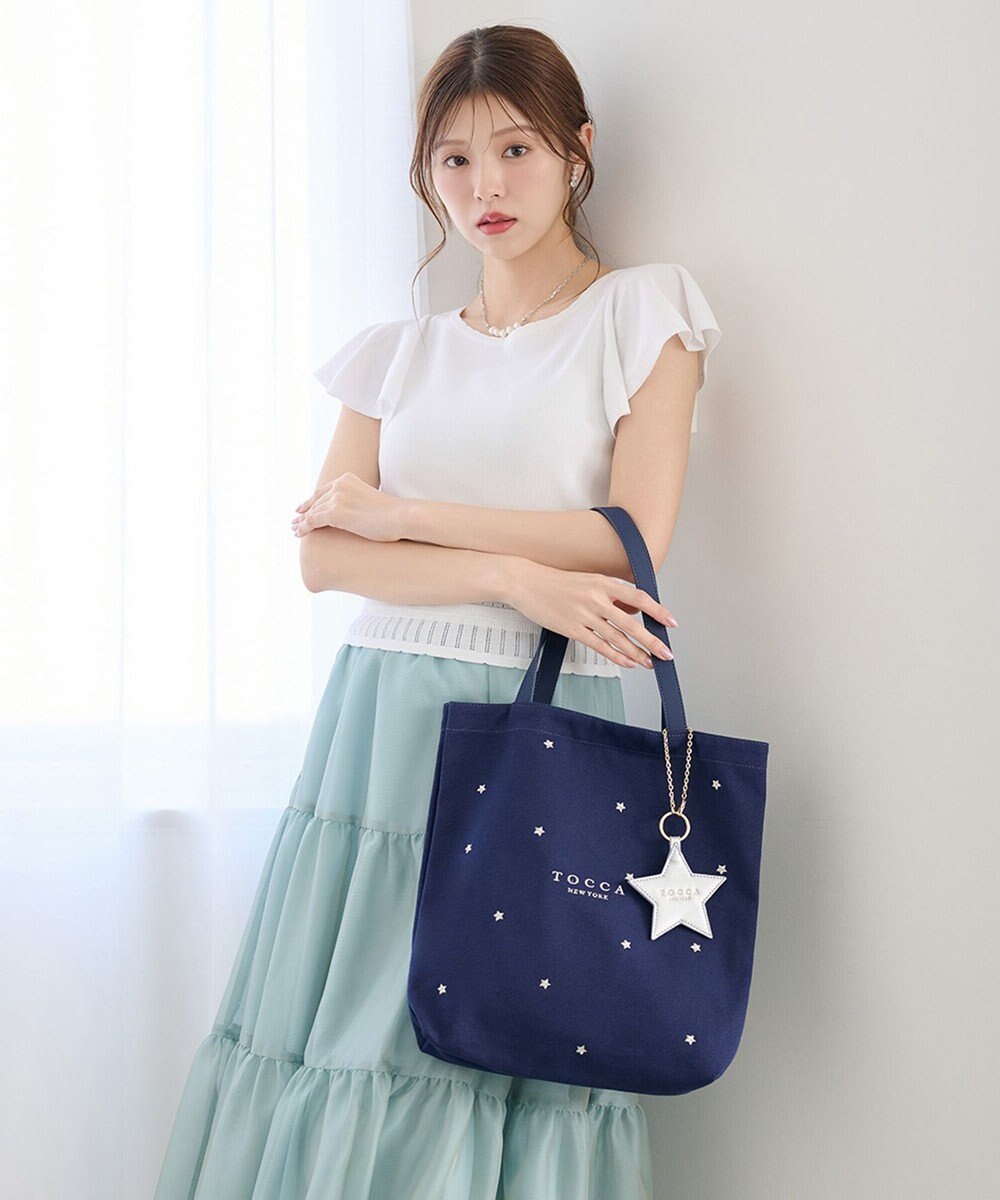 TOCCA 【鈴木ゆうかさん・chayさん着用】【WEB＆一部店舗限定・A4サイズ対応】LUCKY TWINKLE CANVASTOTE キャンバストートバッグ 