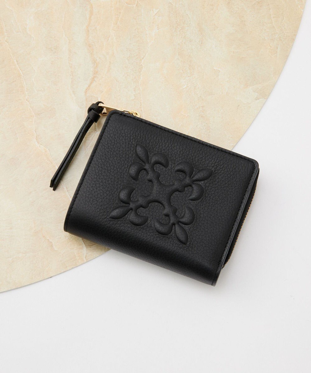 russet 【2025AW新作】エンボスモノグラムハーフウォレット(SO-437) 