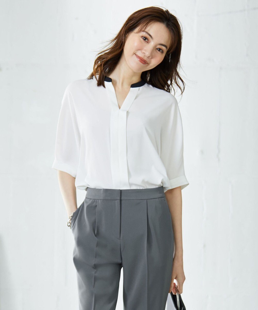 ICB 【WEB限定カラーあり・洗える】Back Satin Amunzen キーネックブラウス 