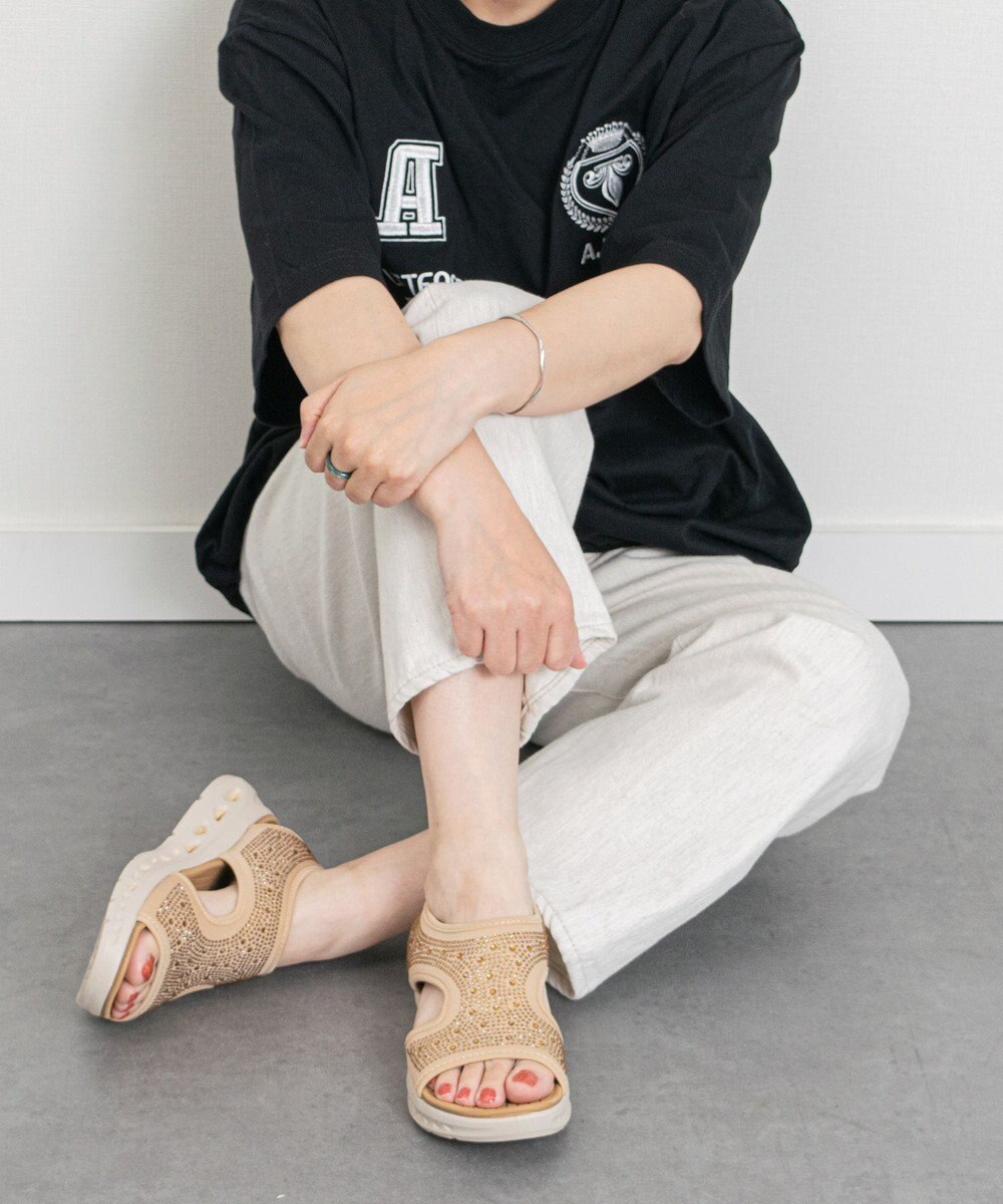 Bridget Birkin 【VINCULUM】フレックスソールビジューサンダル 