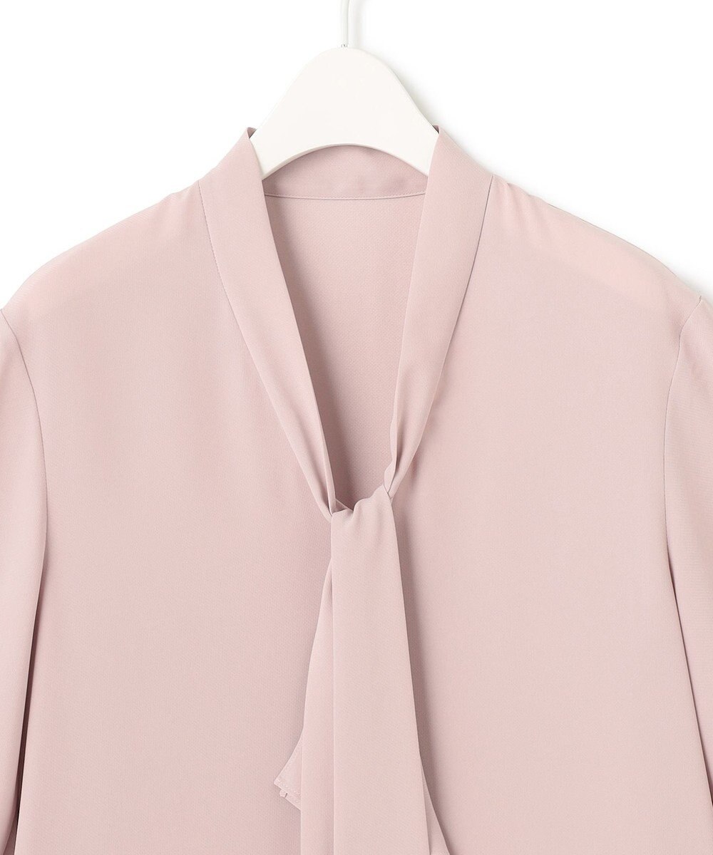 ICB L 【接触冷感・UVケア・速乾・洗える】BackSatinAmunzen 5分袖Vネックボウタイブラウス 