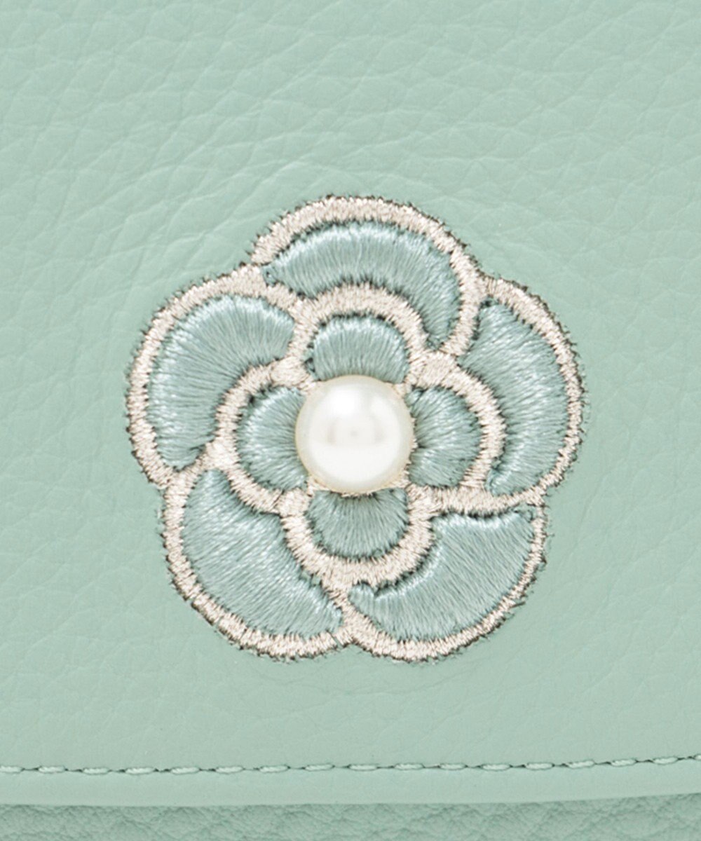 CLATHAS ポリシャス 外BOX二つ折り財布 