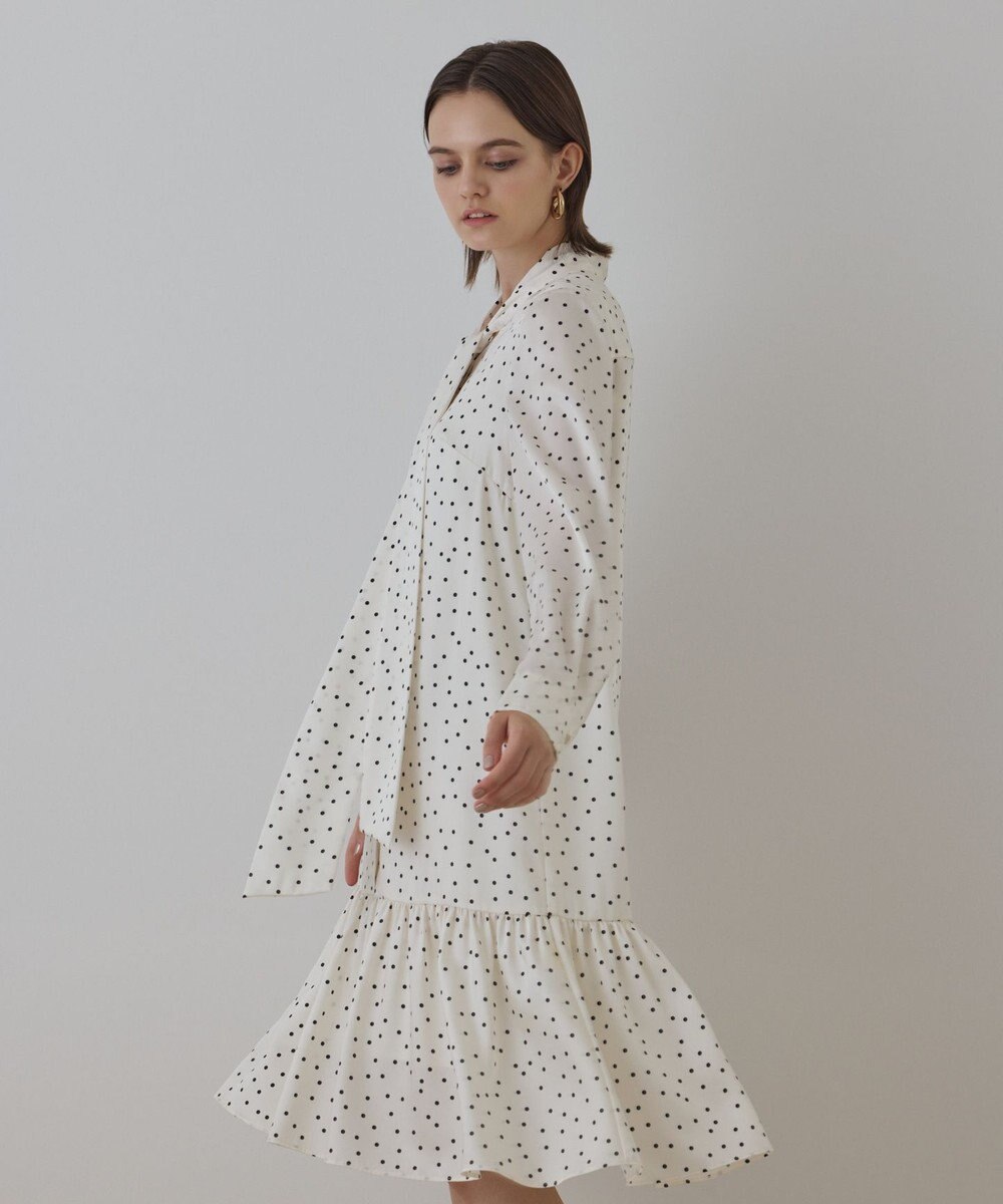 GRACE CONTINENTAL ランダムドットボウタイワンピース 