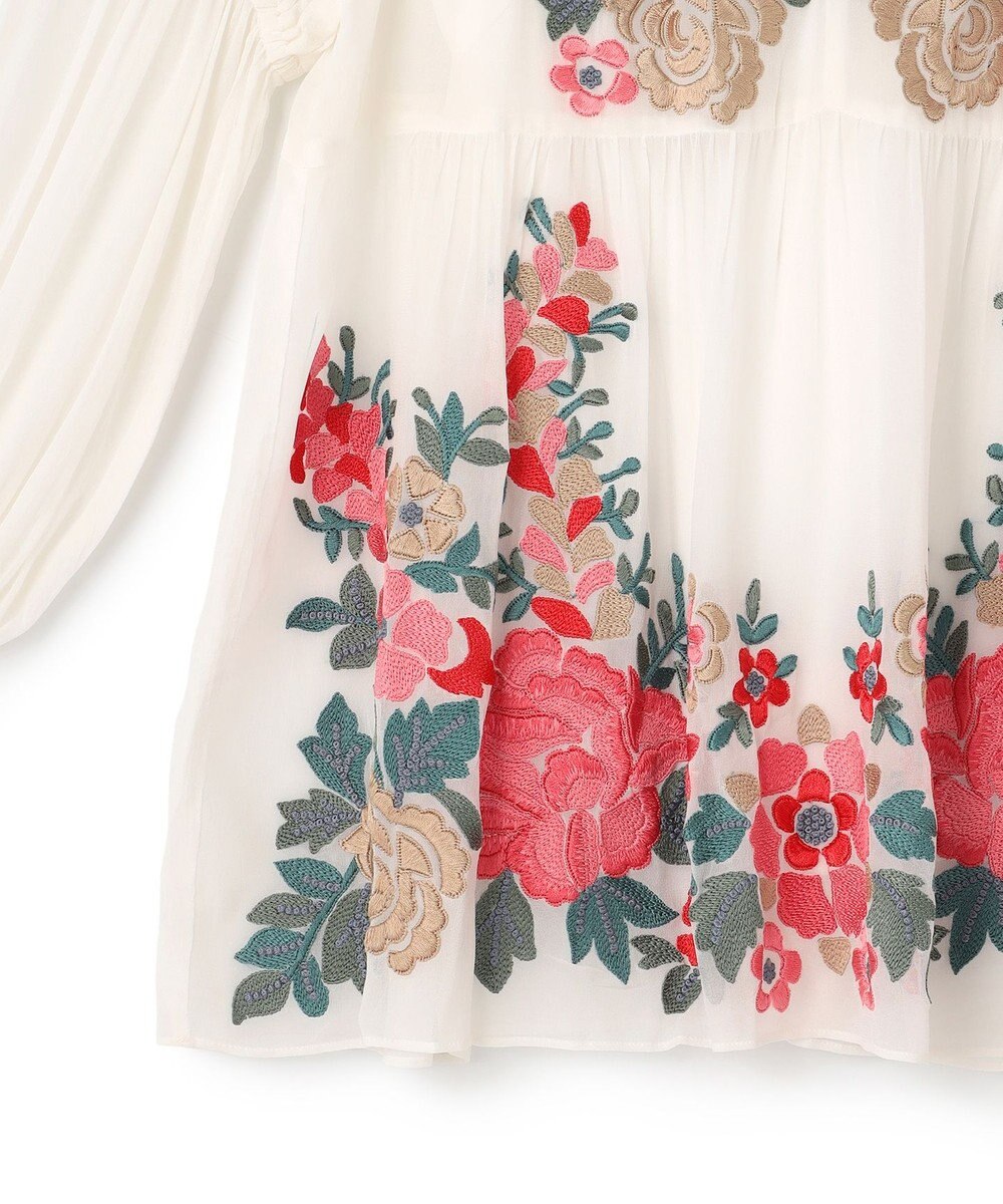 GRACE CONTINENTAL フラワー刺繍ギャザートップ 