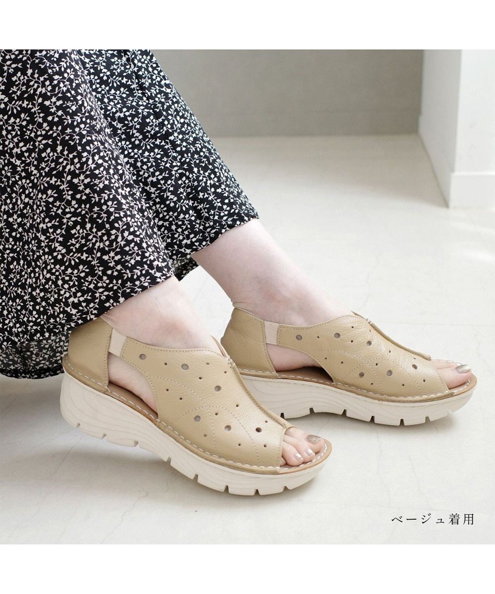 Pointer 本革 超軽量厚底パンチングサンダル 