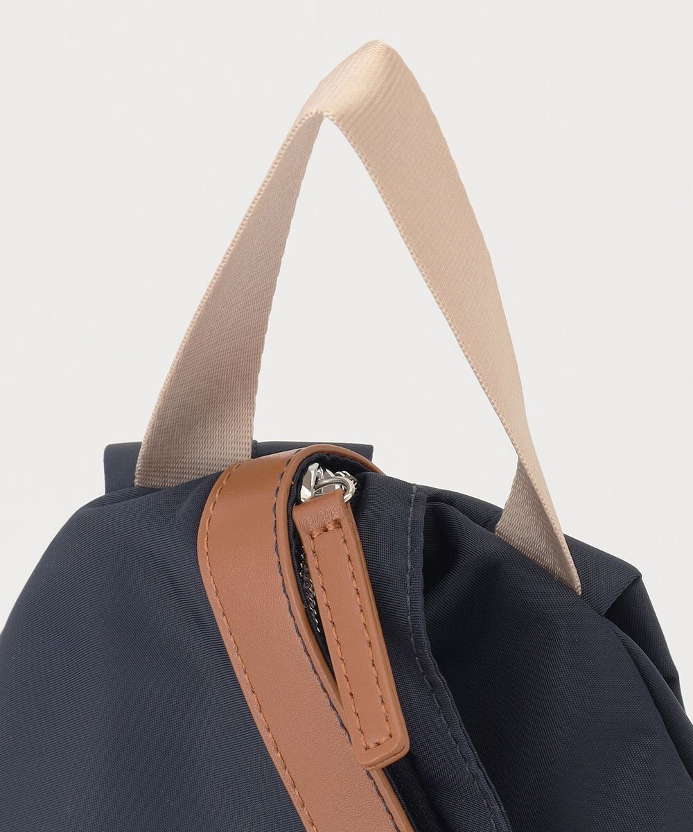 LA BAGAGERIE トライアングルリュックサック 