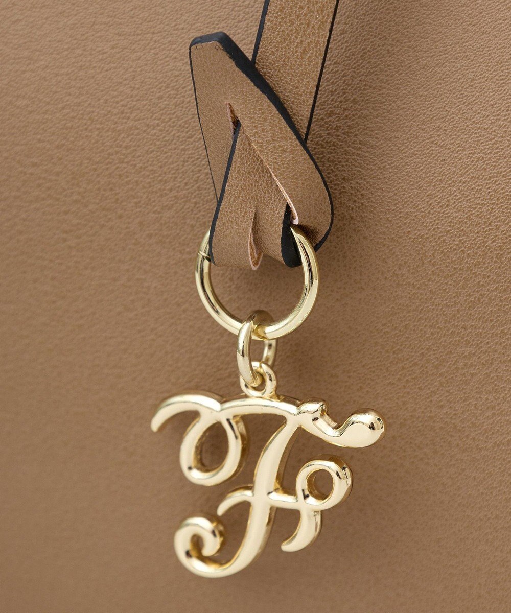 Maison de FLEUR マットワイドボストンバッグ 