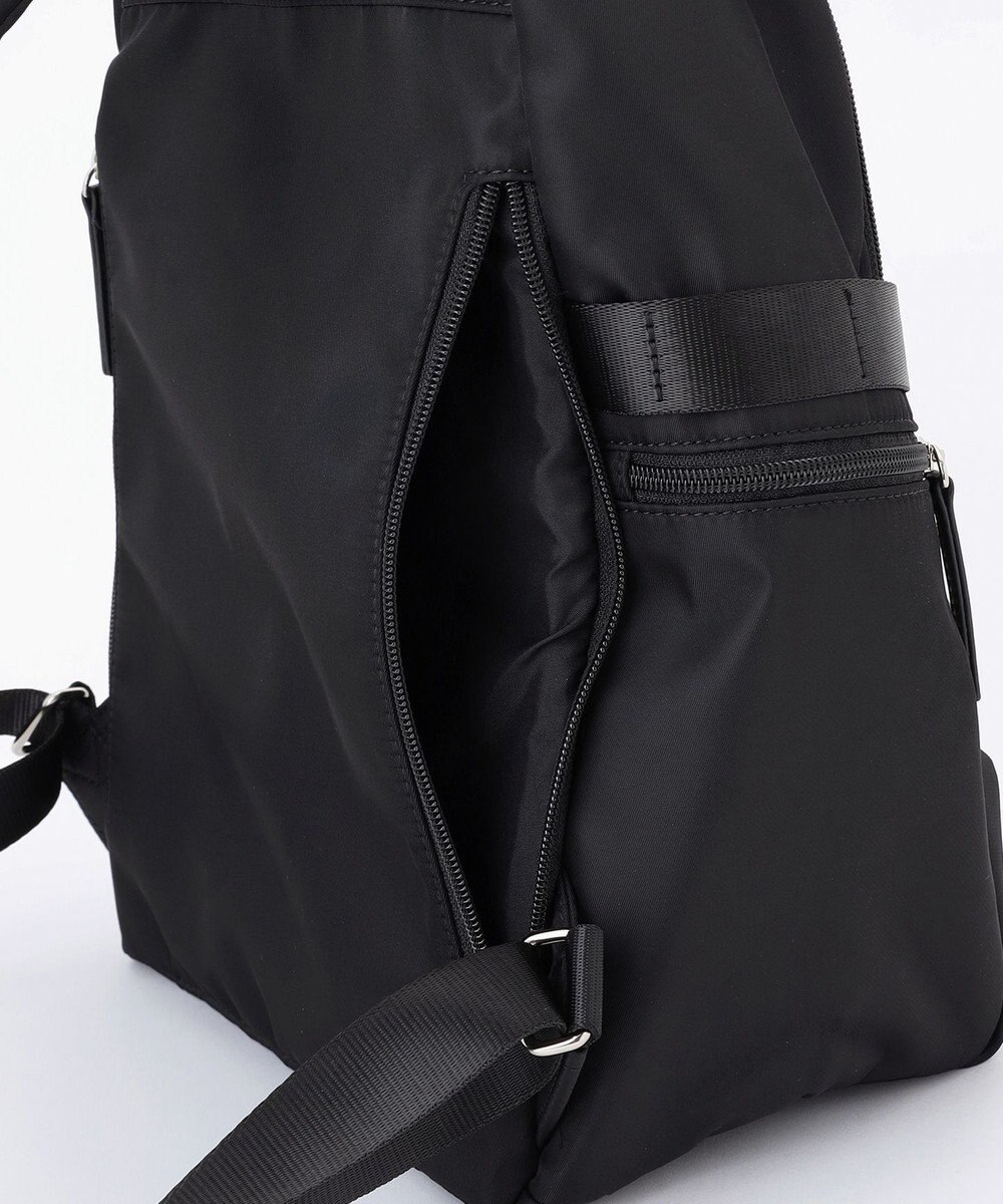 ICB 【4/3-4/19期間限定・受注生産】選べるチャーム 8ポケットナイロンリュック カスタマイズ 