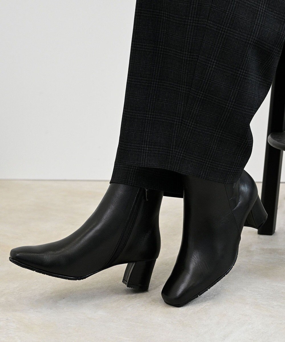 Pointer 【石岡真実さん着用】本革ショートブーツ 