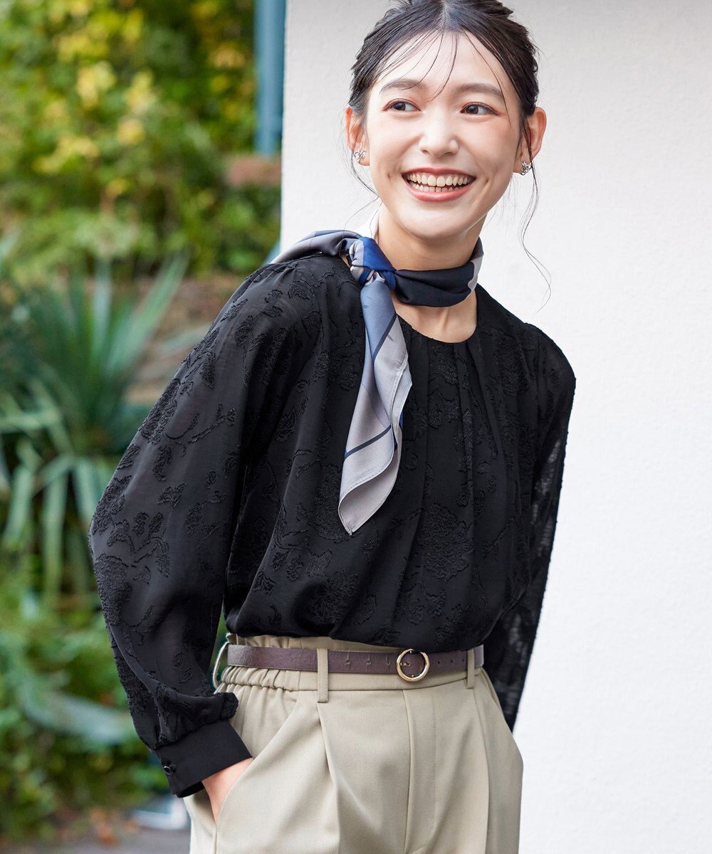 Tiaclasse 【洗える】フラワージャガードブラウス 