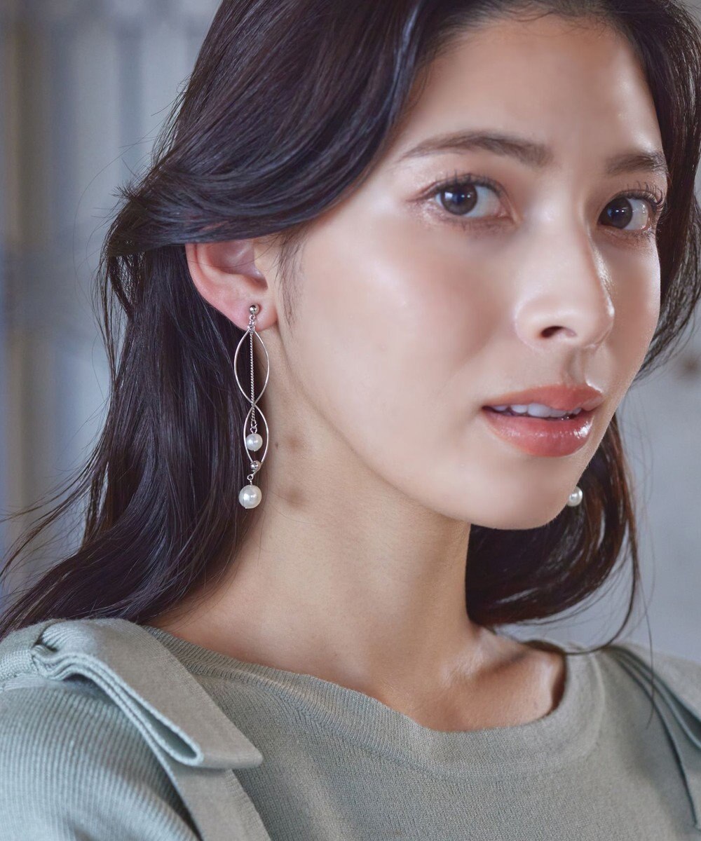 Tiaclasse 【安田美沙子さん着用】ウェーブパールピアス 