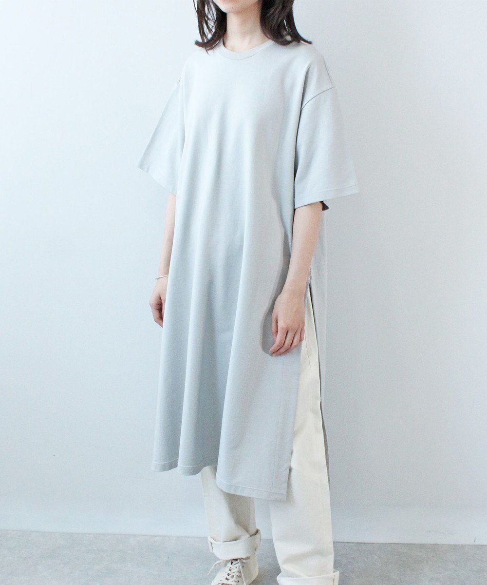 WHITE MAILS HIGH GAUGE URAKE HAIF SLEEVE SIDE SLIT ロングワンピース 