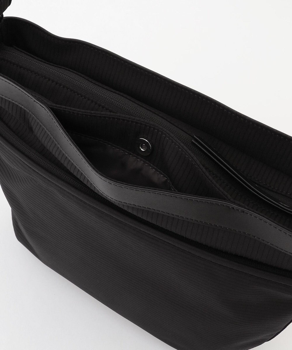 Y'SACCS コーデュロイライクナイロンショルダー 