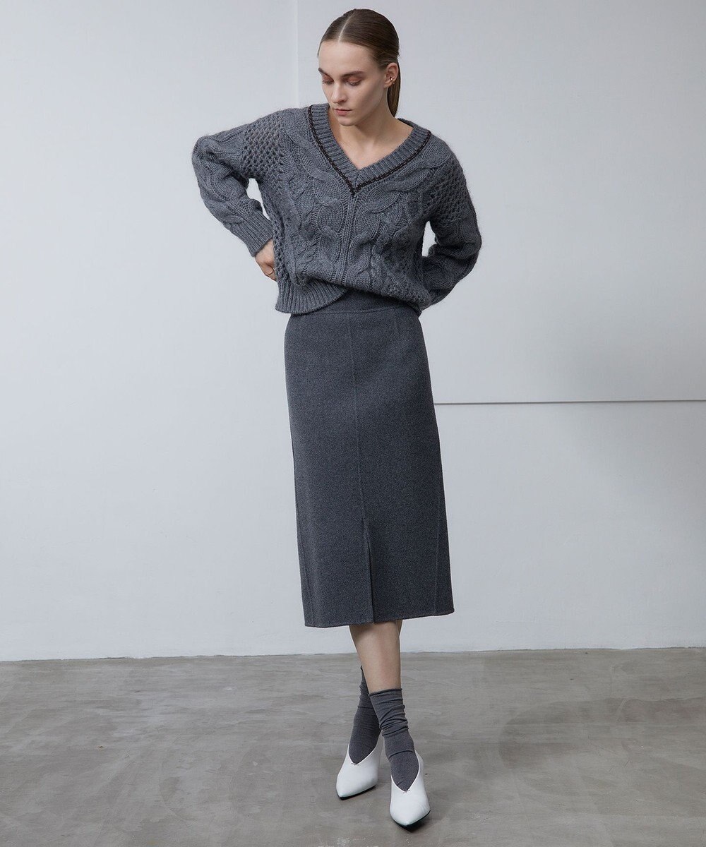 BEIGE， 【CLUEL12月号掲載】NESLE / ニット 