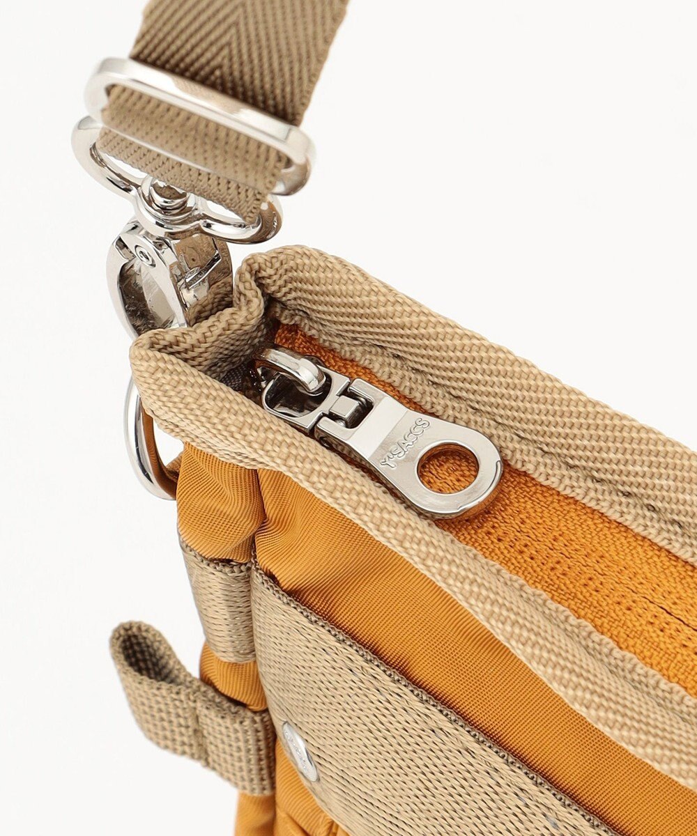 Y'SACCS テープデザイン　トラベルポシェット 