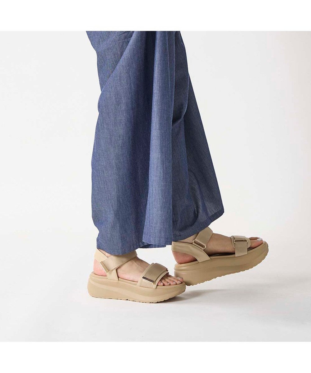 MODE ET JACOMO <noyau>厚底サテンベルクロスポーツサンダル 