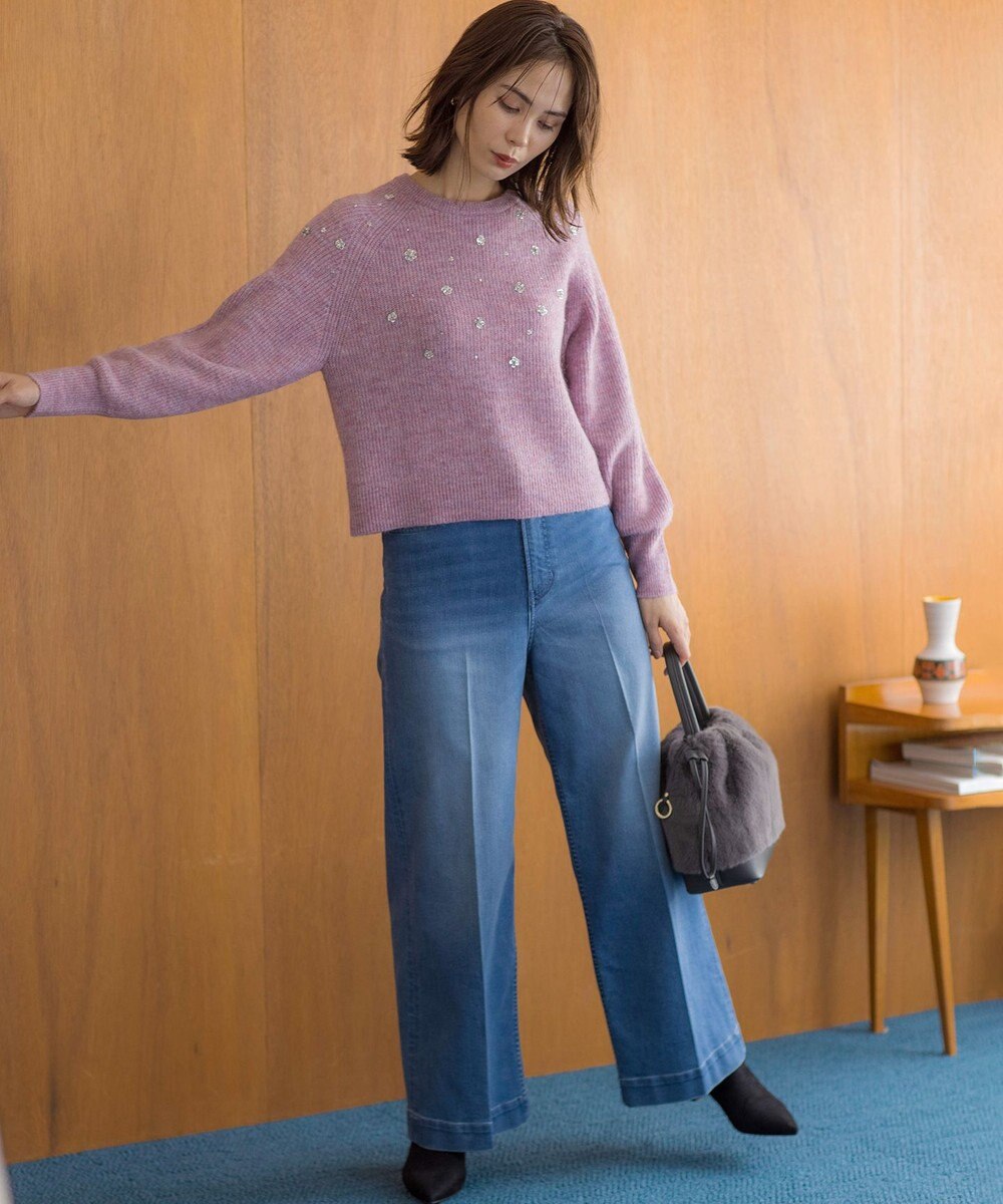 組曲 【WEB限定】モヘヤブレンド ビジューライク刺繍ニット 