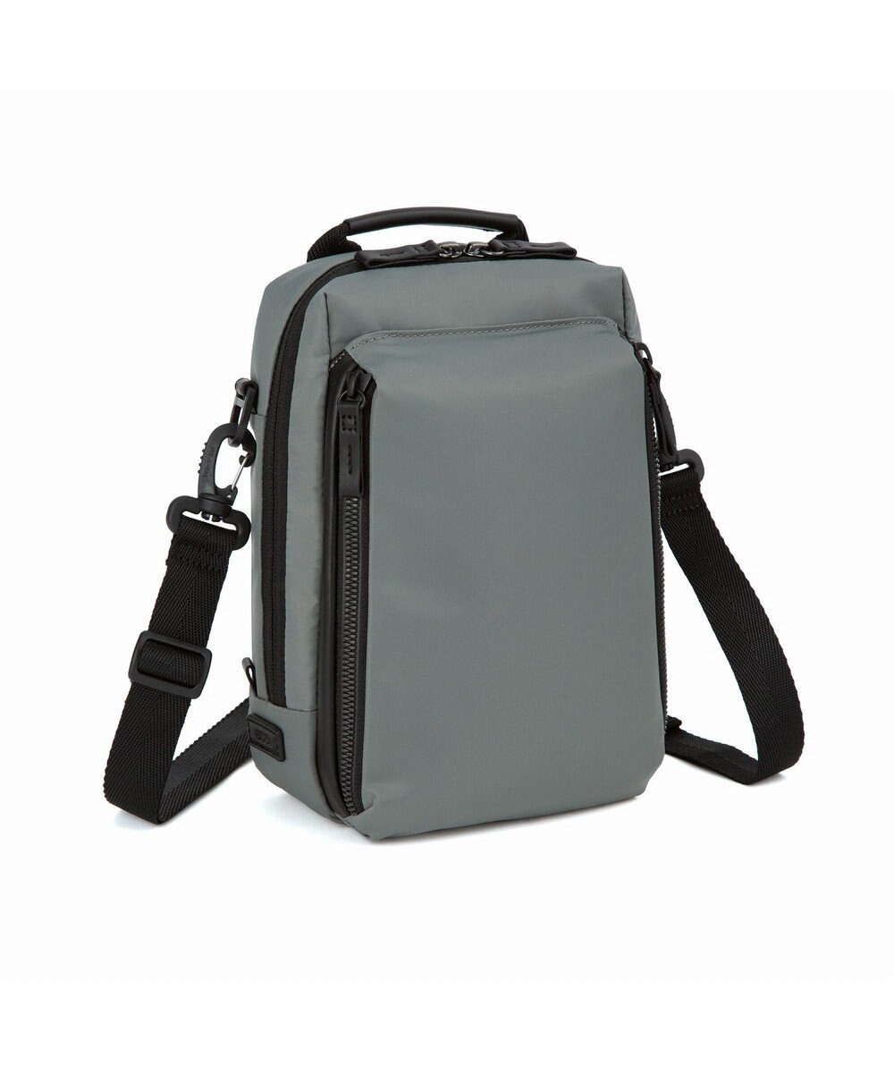 ACE BAGS & LUGGAGE ace. メトレクス ショルダーバッグ  軽量 縦型 19111 エース 