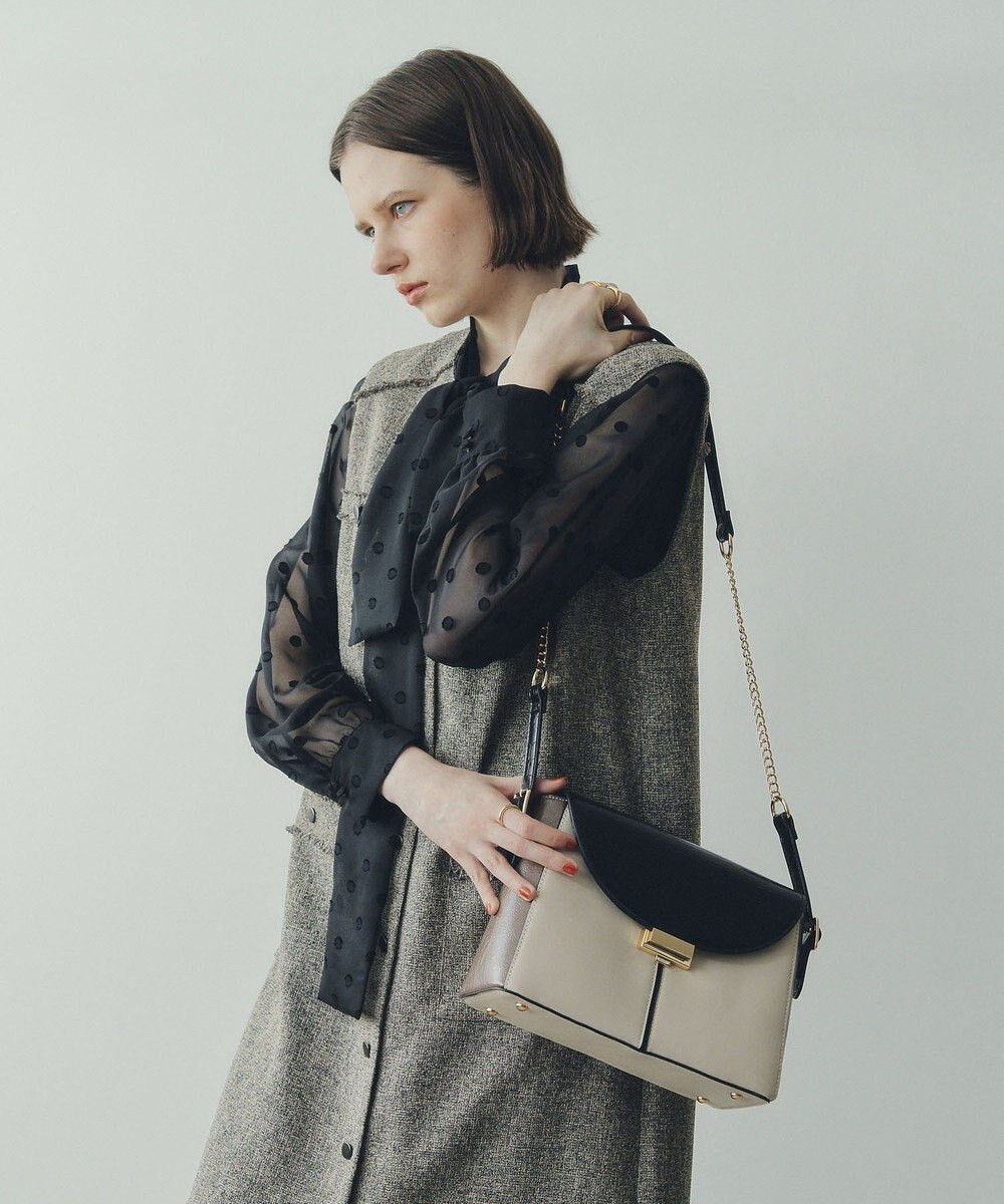 YECCA VECCA 配色メタルポイントバッグ 