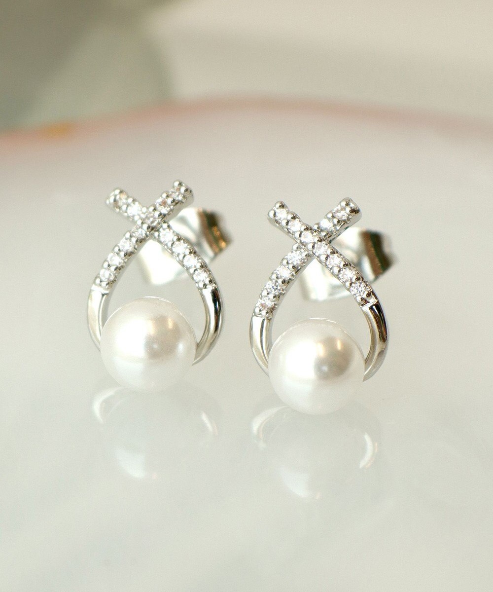 Tiaclasse 【選べる2TYPEデザイン】【金属アレルギー対応】クロスドロップピアス＆イヤリング 