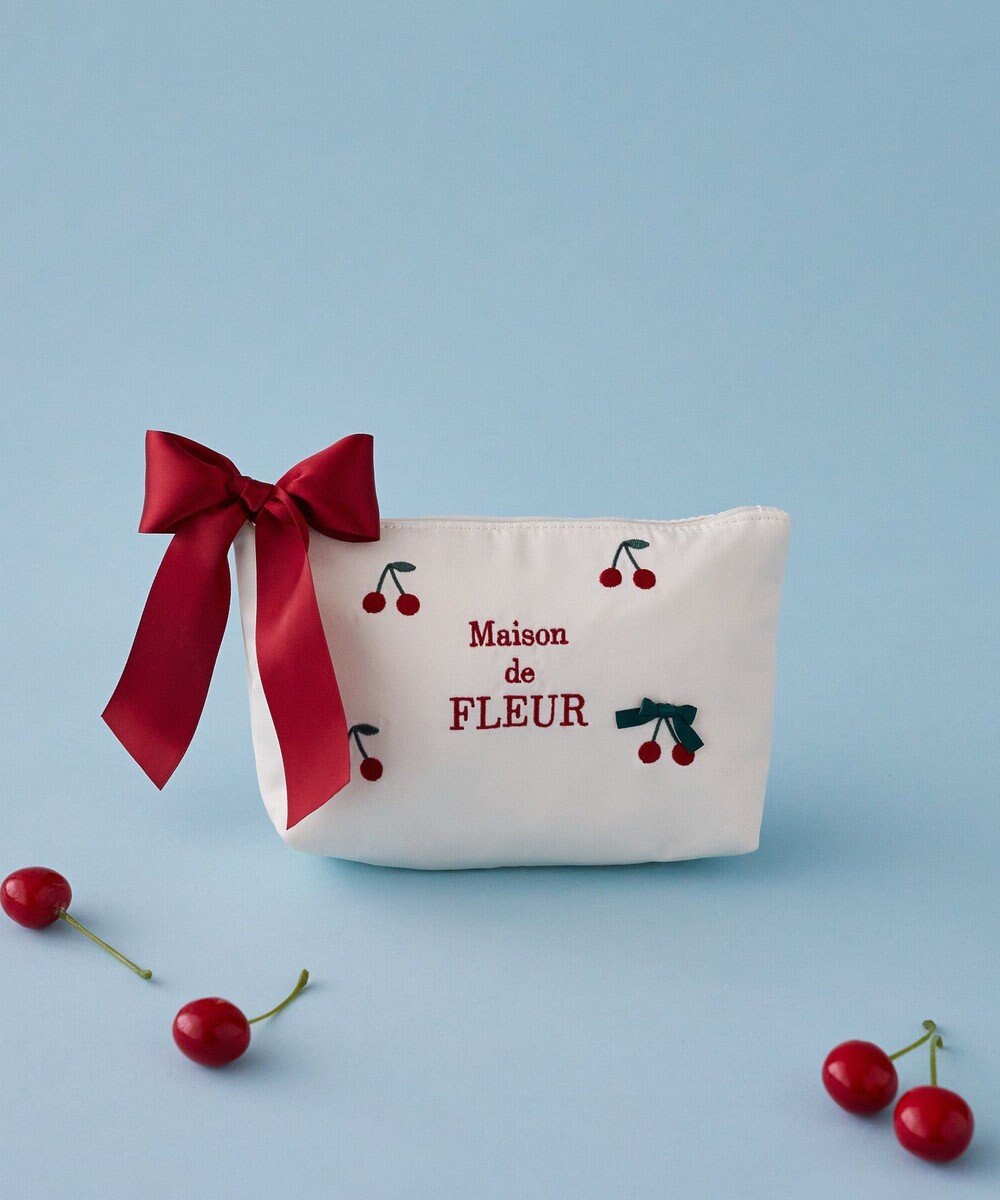 Maison de FLEUR チェリー刺繍ポーチ 