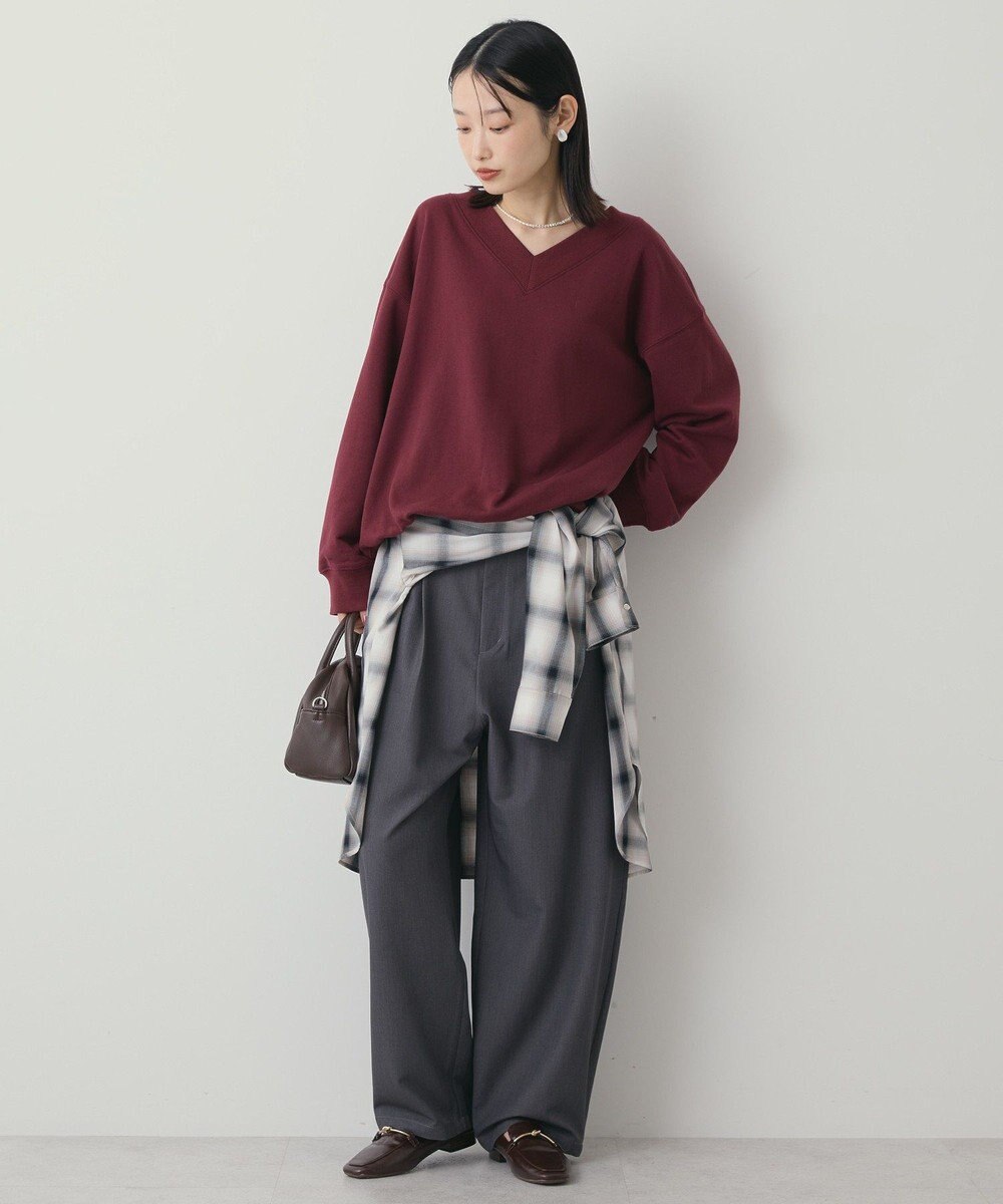 AMERICAN HOLIC Vネックワンポイントロゴスウェットプルオーバー 