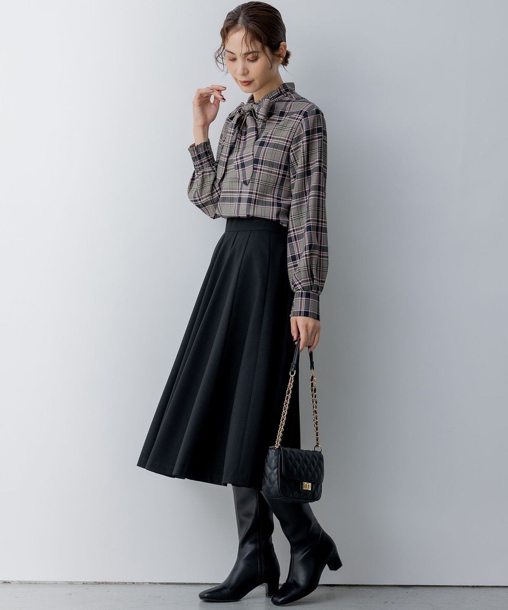 組曲 シアーツイルチェック ハイネックブラウス 