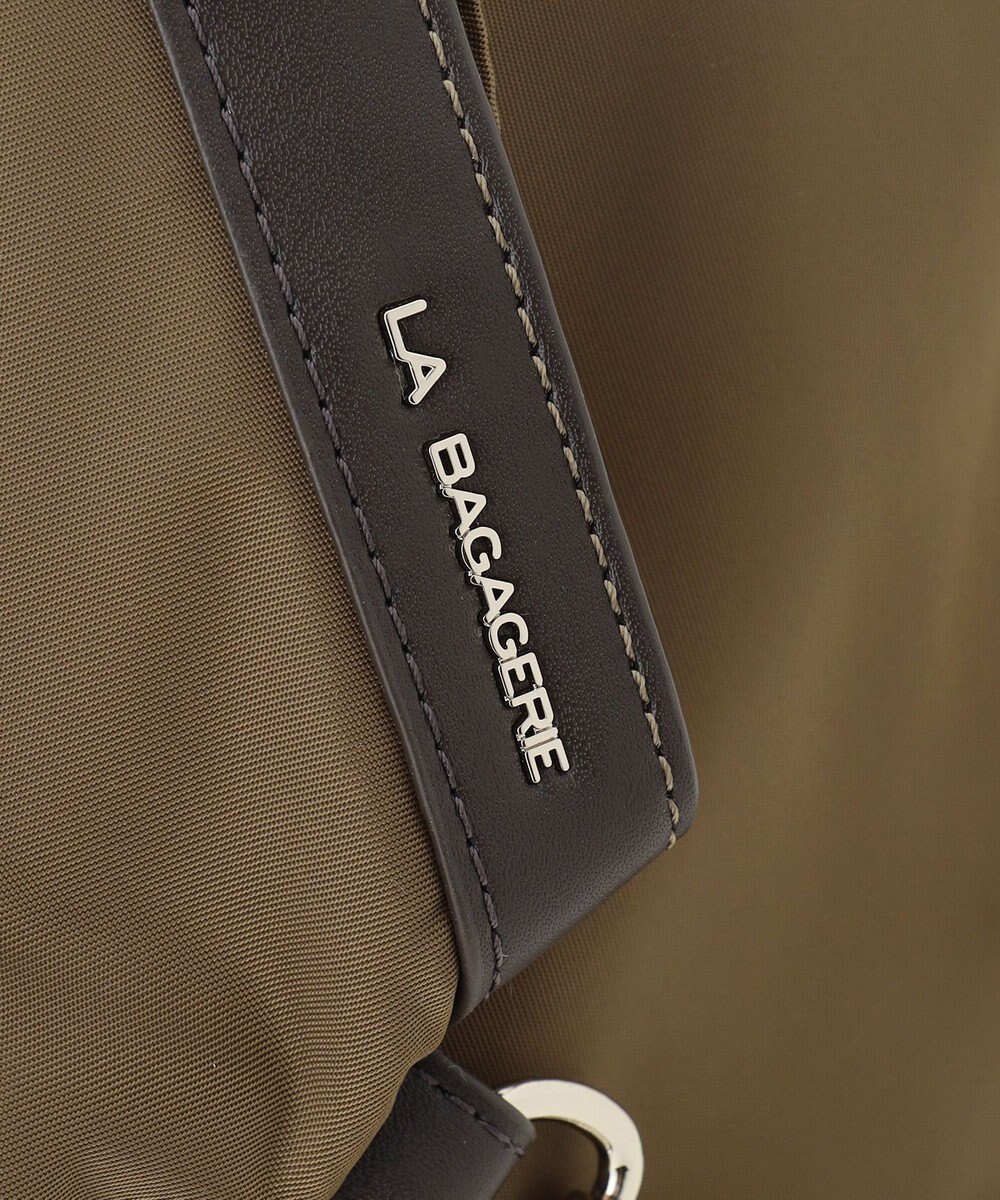 LA BAGAGERIE トライアングルリュックサック 