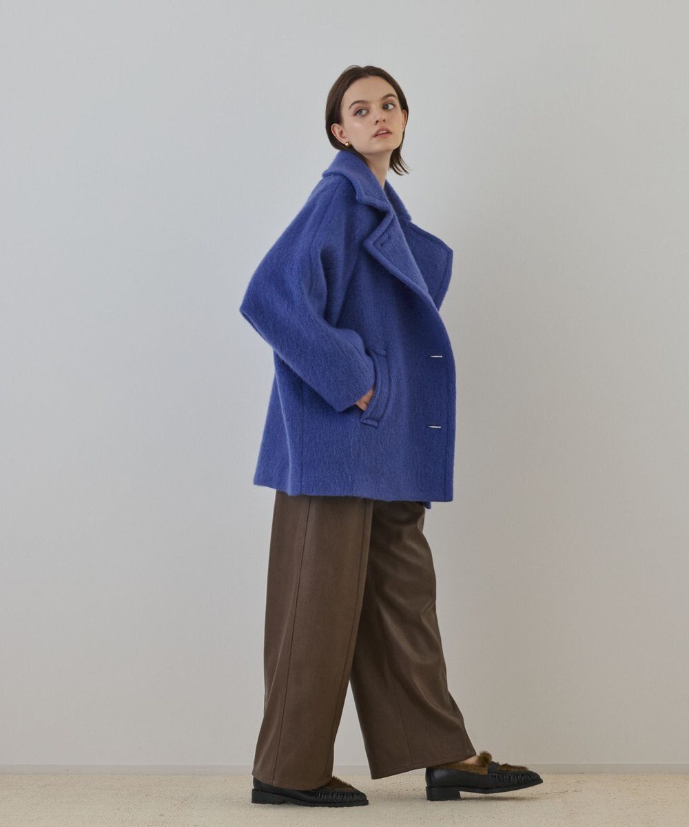 GRACE CONTINENTAL シャギ－ハ－フコ－ト 