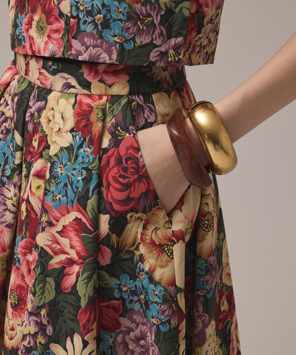 GRACE CONTINENTAL アンティークフラワータックスカート 