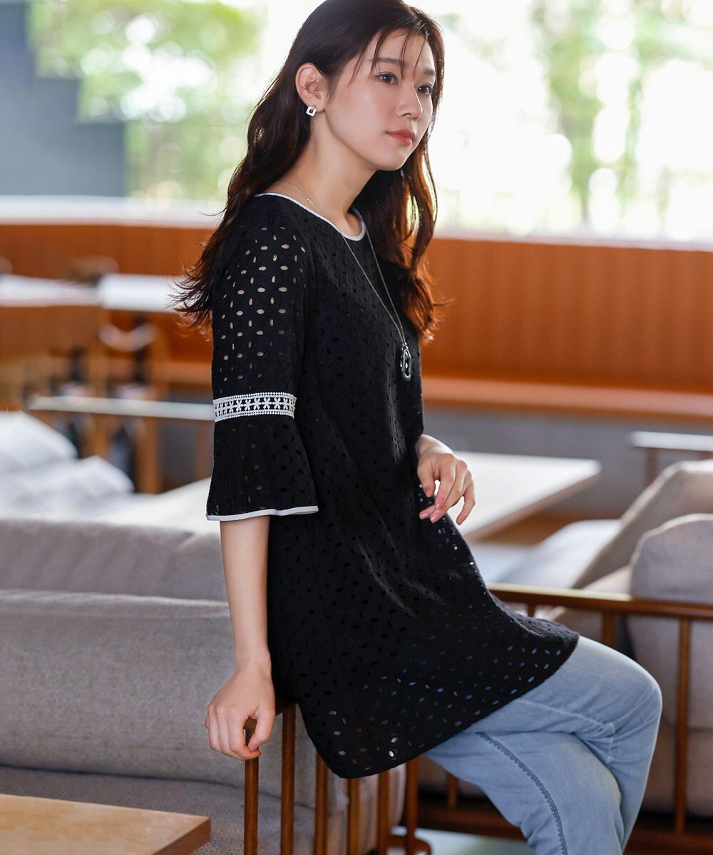 Tiaclasse 【小倉優子さん着用・洗える】パンチングレース配色チュニック 