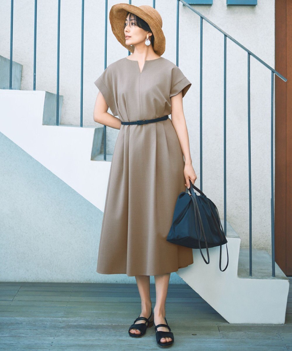 自由区 L 【17号サイズまで展開・カタログ掲載・UVカット・洗える】ウーステッドライク ワンピース 