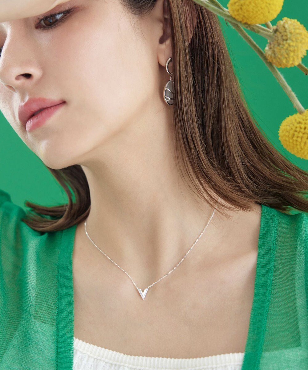 Tiaclasse 【安田美沙子さん着用】シルバータイニーネックレス 